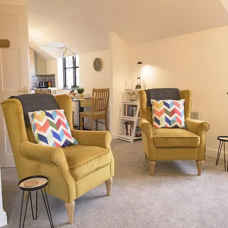 度假居 Oak House 莱伯恩