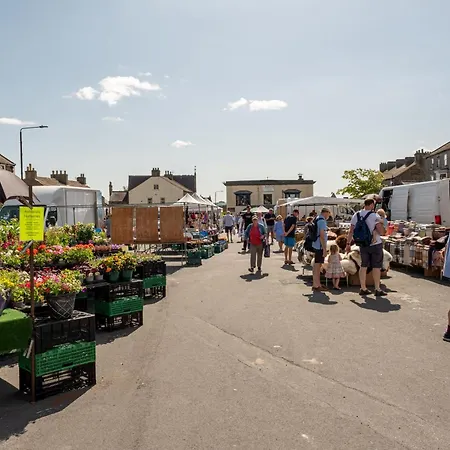 度假居 Oak House 莱伯恩